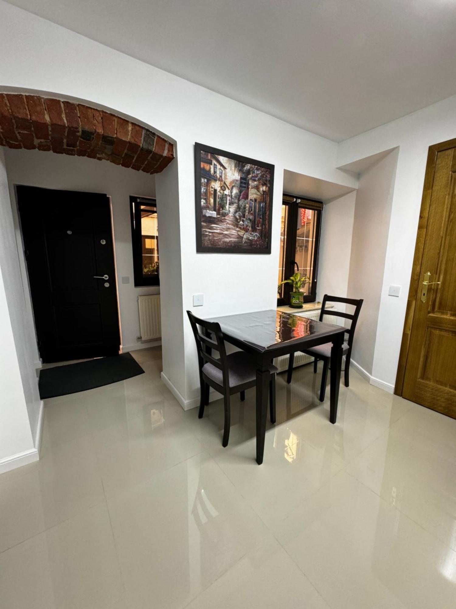 Balcescu Apartment